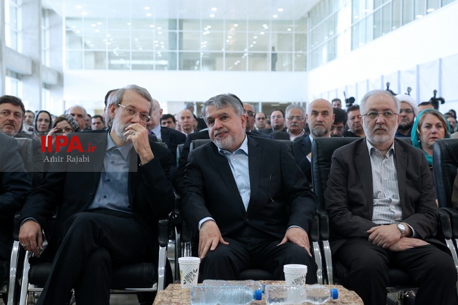   گشایش سی‌امین نمایشگاه بین‌المللی کتاب تهران