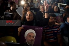     همایش جوانان حامی روحانی