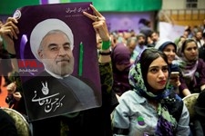     همایش جوانان حامی روحانی