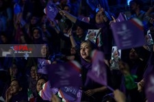   همایش انتخاباتی روحانی در تهران
