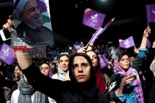   همایش انتخاباتی روحانی در تهران