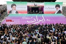   سفر انتخاباتی روحانی در مشهد 