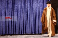   حضور مقام معظم رهبری پای صندوق رای