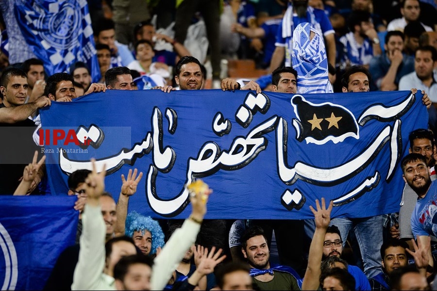   دیدار تیم های فوتبال استقلال تهران و العین امارات