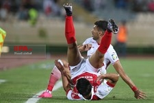   دیدار تیم های فوتبال پرسپولیس و فولاد خوزستان 