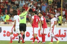   دیدار تیم های فوتبال پرسپولیس و فولاد خوزستان 