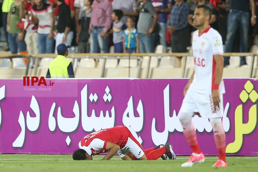   دیدار تیم های فوتبال پرسپولیس و فولاد خوزستان 