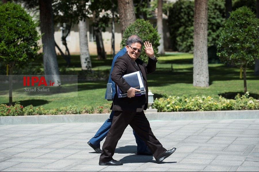   پس از جلسه هیات دولت