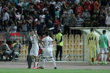   دیدار تیم های فوتبال پرسپولیس و نفت تهران