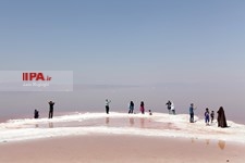   روزگار دریاچه ارومیه