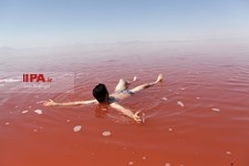   روزگار دریاچه ارومیه