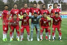   دیدار تیم های فوتبال نفت تهران و سپاهان 