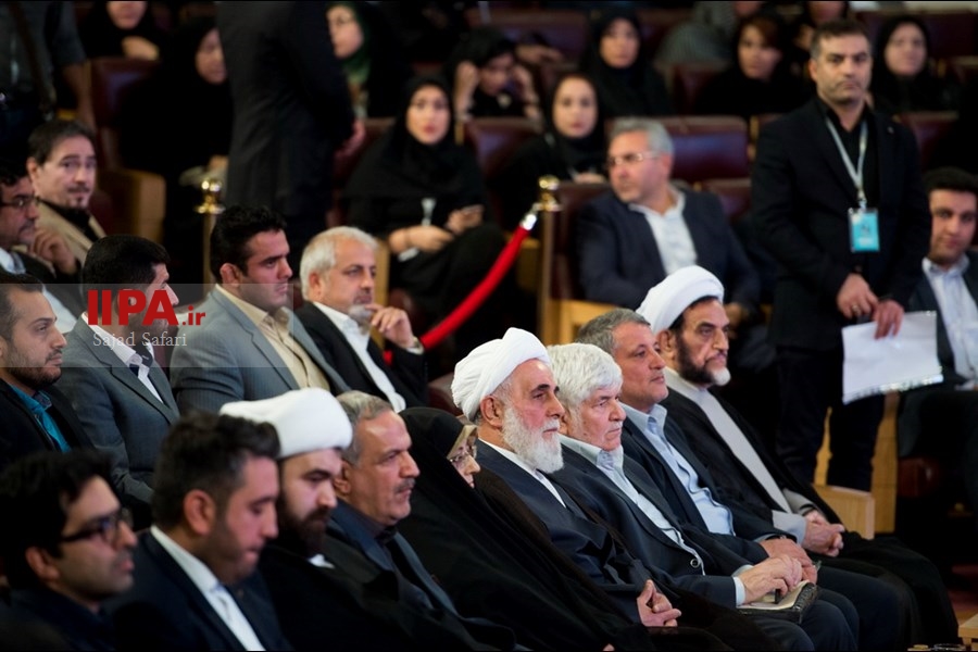   همایش آیت‌الله هاشمی رفسنجانی و هشت سال دفاع مقدس
