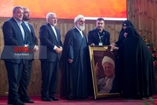   همایش آیت‌الله هاشمی رفسنجانی و هشت سال دفاع مقدس
