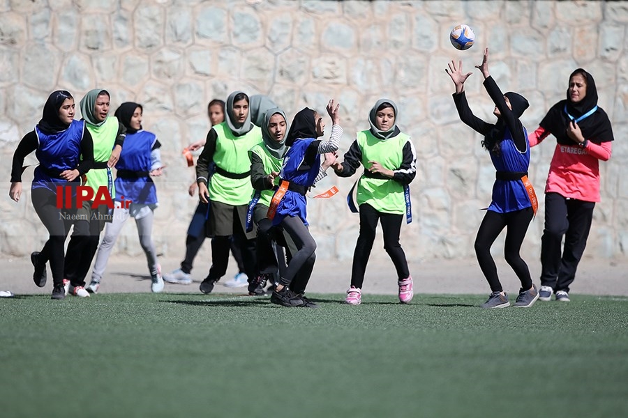   مسابقات راگبی دختران تهران 