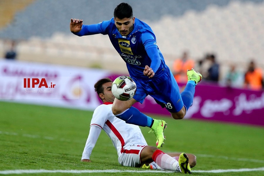   دیدار استقلال و نساجی مازندران