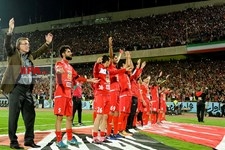   دیدار فوتبال پرسپولیس و استقلال تهران