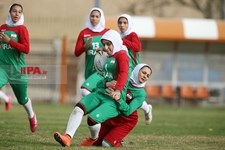   مسابقات سه جانبه راگبی بانوان