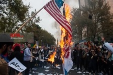   راهپیمایی 13 آبان در تهران
