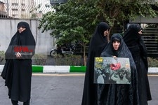   راهپیمایی 13 آبان در تهران
