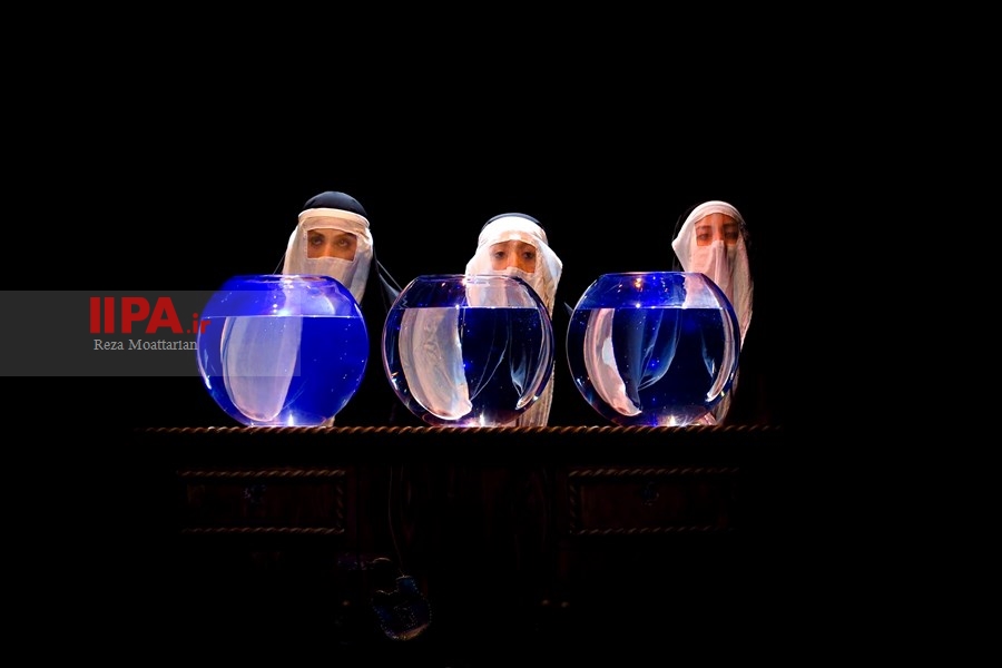   نمایش آبجی