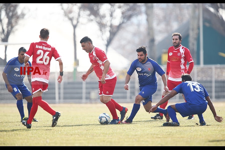   بازی خیریه پیشکسوتان استقلال، پرسپولیس و هنرمندان