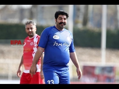 بازی خیریه پیشکسوتان استقلال، پرسپولیس و هنرمندان