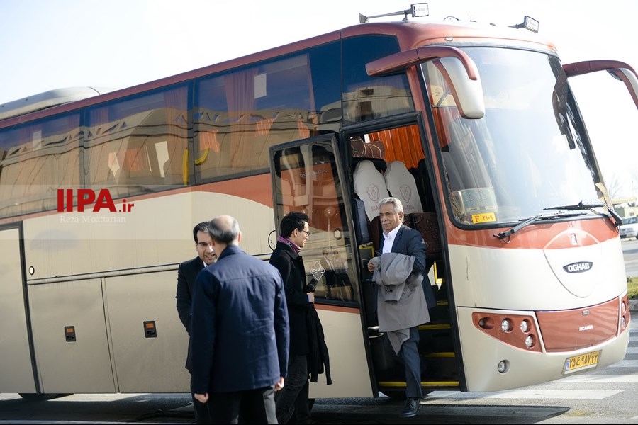   بازدید اقتصاددان ها از کارخانه فولاد مبارکه