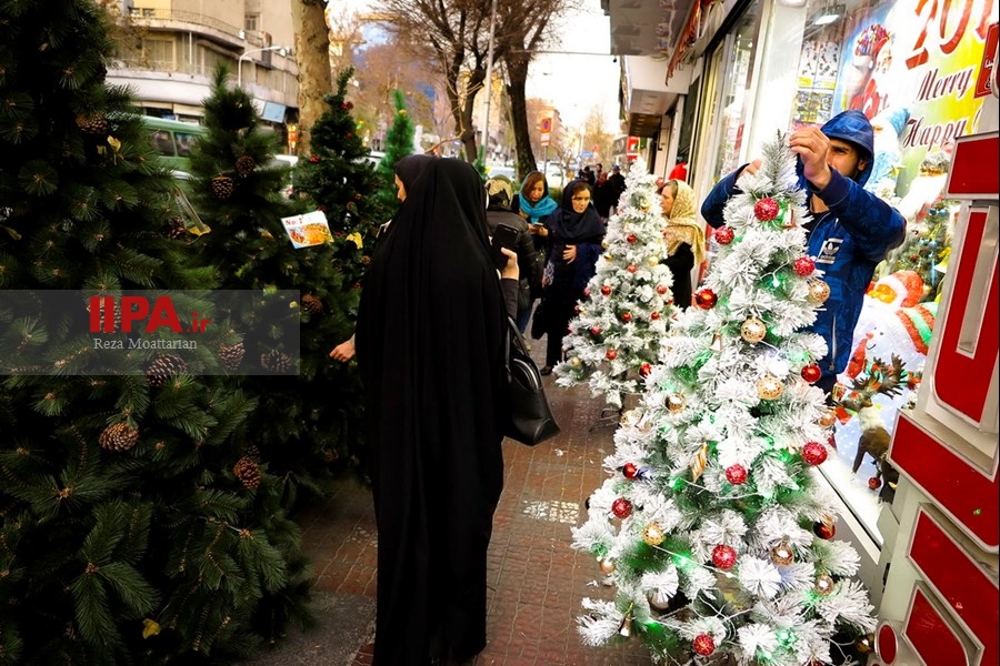   کریسمس در تهران