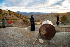   زندگی در روستای زرد کوه لرستان 