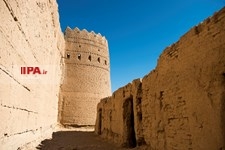   بافت تاریخی روستای سریزد