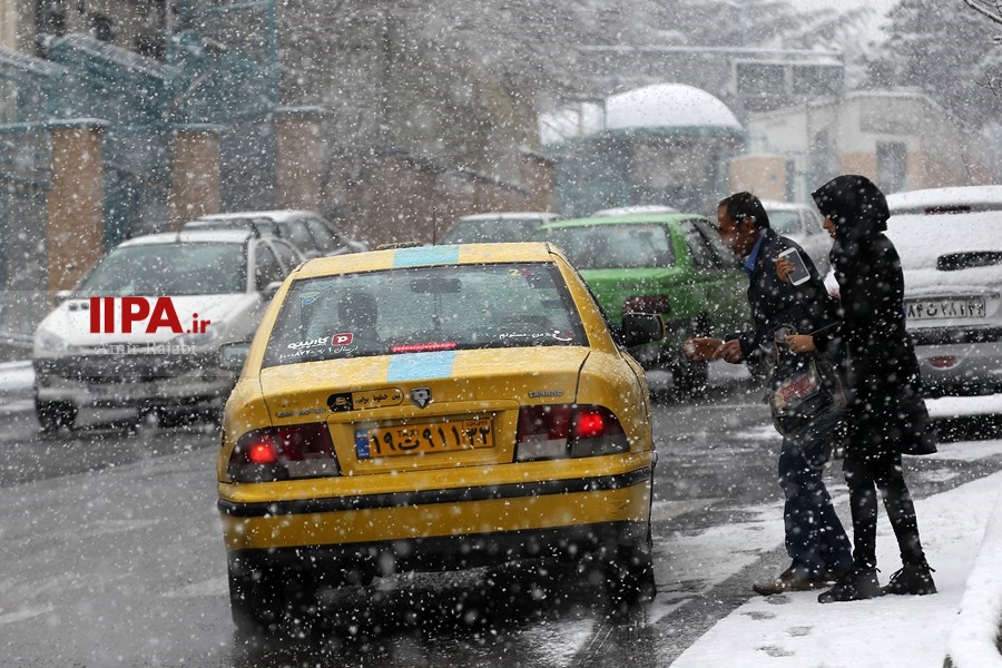  بارش برف در تهران 