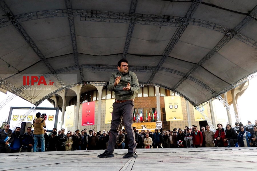   اجراهای نمایش های  خیابانی جشنواره تئاتر فجر