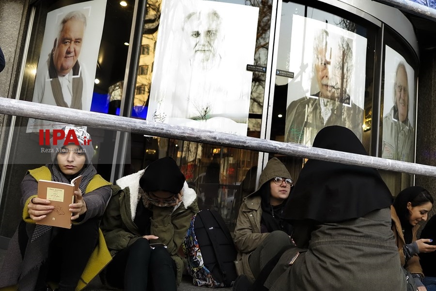   استقبال مخاطبان از سی و ششمین جشنواره فیلم فجر