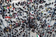  راهپیمایی ۲۲ بهمن -1