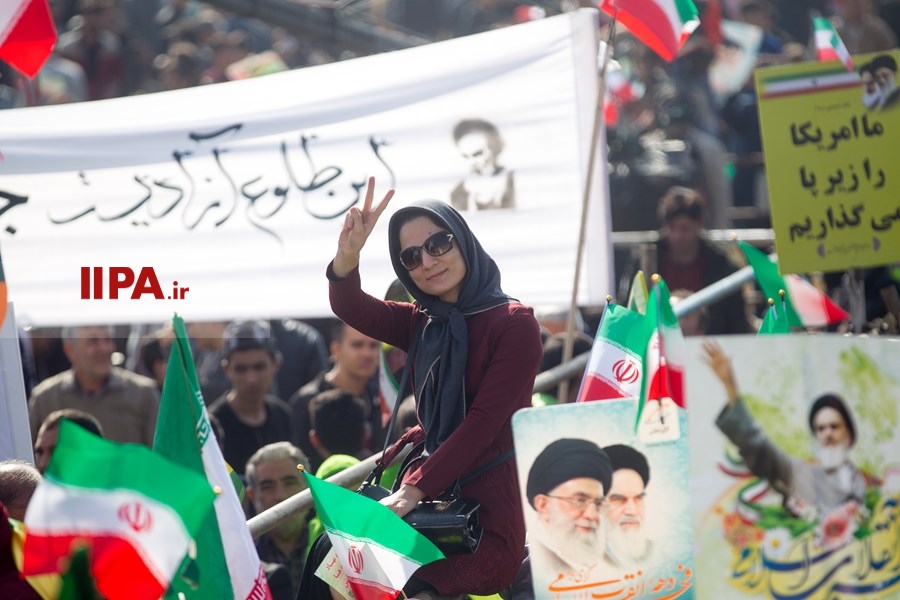   سخنرانی رئیس جمهوری در راهپیمایی 22 بهمن