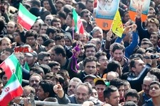   سخنرانی رئیس جمهوری در راهپیمایی 22 بهمن