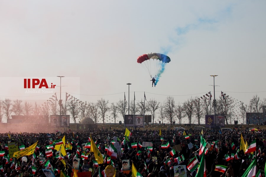   سخنرانی رئیس جمهوری در راهپیمایی 22 بهمن