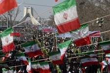   راهپیمایی ۲۲ بهمن -2