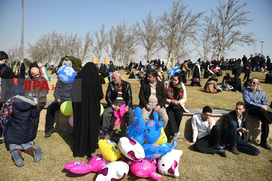   راهپیمایی ۲۲ بهمن -2