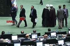   جلسه استیضاح علی ربیعی و عباس آخوندی