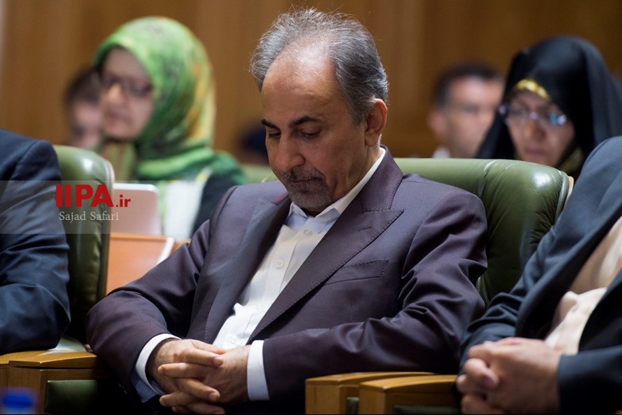   بررسی استعفا شهردار تهران 