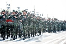   رژه روز ارتش با حضور رییس جمهور