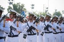   رژه روز ارتش با حضور رییس جمهور