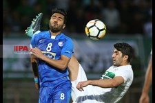   دیدار تیم های فوتبال استقلال و ذوب آهن تهران
