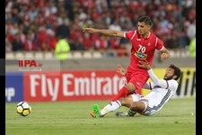   دیدار تیم های فوتبال پرسپولیس ایران و الجزیره امارات 