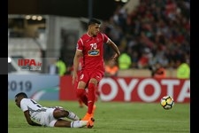   دیدار تیم های فوتبال پرسپولیس ایران و الجزیره امارات 