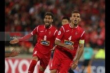   دیدار تیم های فوتبال پرسپولیس ایران و الجزیره امارات