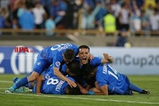   برد تیم فوتبال استقلال مقابل ذوب آهن در لیگ قهرمانان آسیا