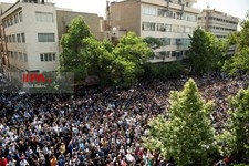    تشییع پیکر ناصر ملک مطیعی